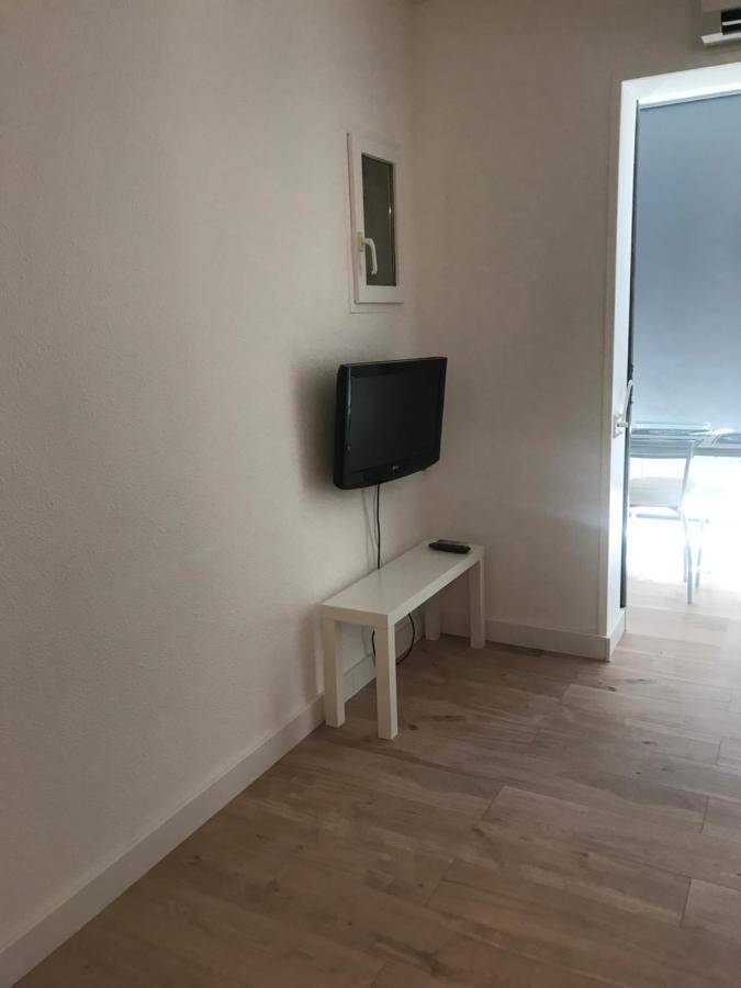 Studio 2 Adultes 2 Enfants Sanary Sur Mer A 800M De La Mer Exterior photo